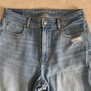 American Eagle Denim Mid-Rise Mom Jeans